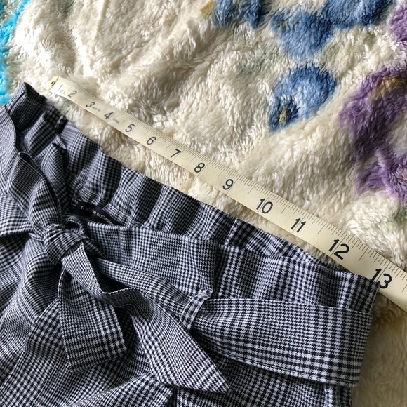 Paperbag Highrise Self-tie Patterned Pants - Picture 6 of 9